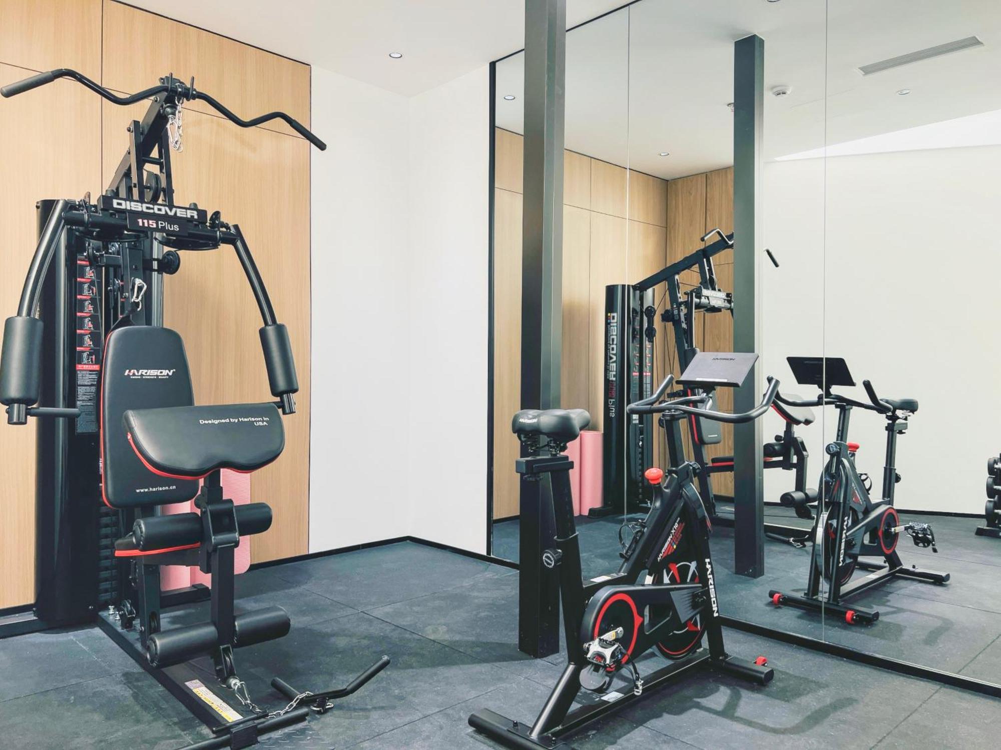Dayin Garden Hotel -Near People'S Square & Nanjing Road-Large Social Area -Bar -Cafe -Gym -Free Laundry Luggage Storage -24H Front Desk-English Service Shanghai Bagian luar foto