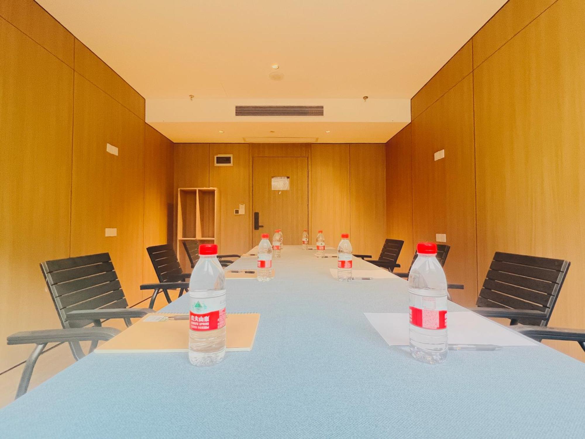 Dayin Garden Hotel -Near People'S Square & Nanjing Road-Large Social Area -Bar -Cafe -Gym -Free Laundry Luggage Storage -24H Front Desk-English Service Shanghai Bagian luar foto