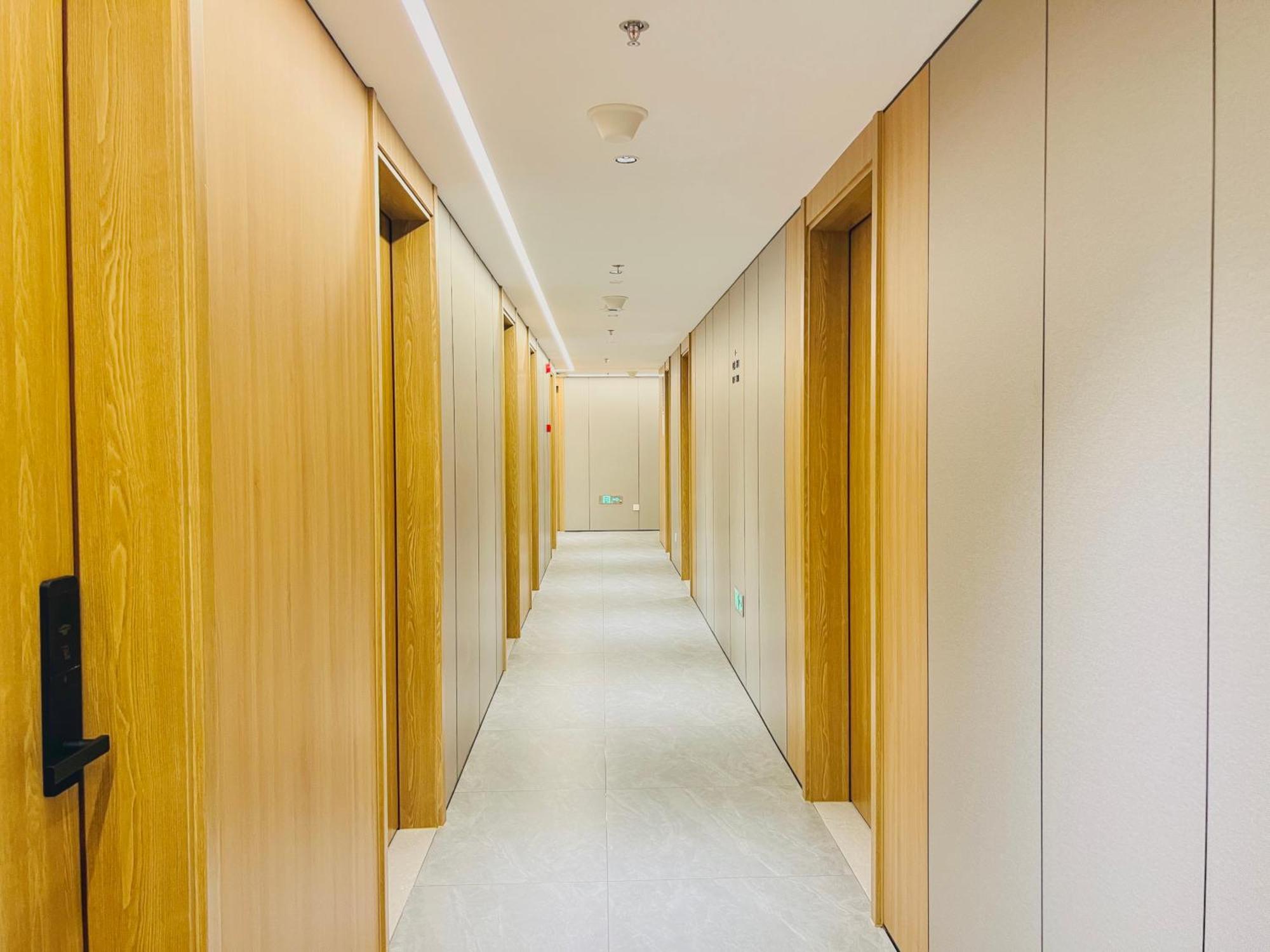 Dayin Garden Hotel -Near People'S Square & Nanjing Road-Large Social Area -Bar -Cafe -Gym -Free Laundry Luggage Storage -24H Front Desk-English Service Shanghai Bagian luar foto