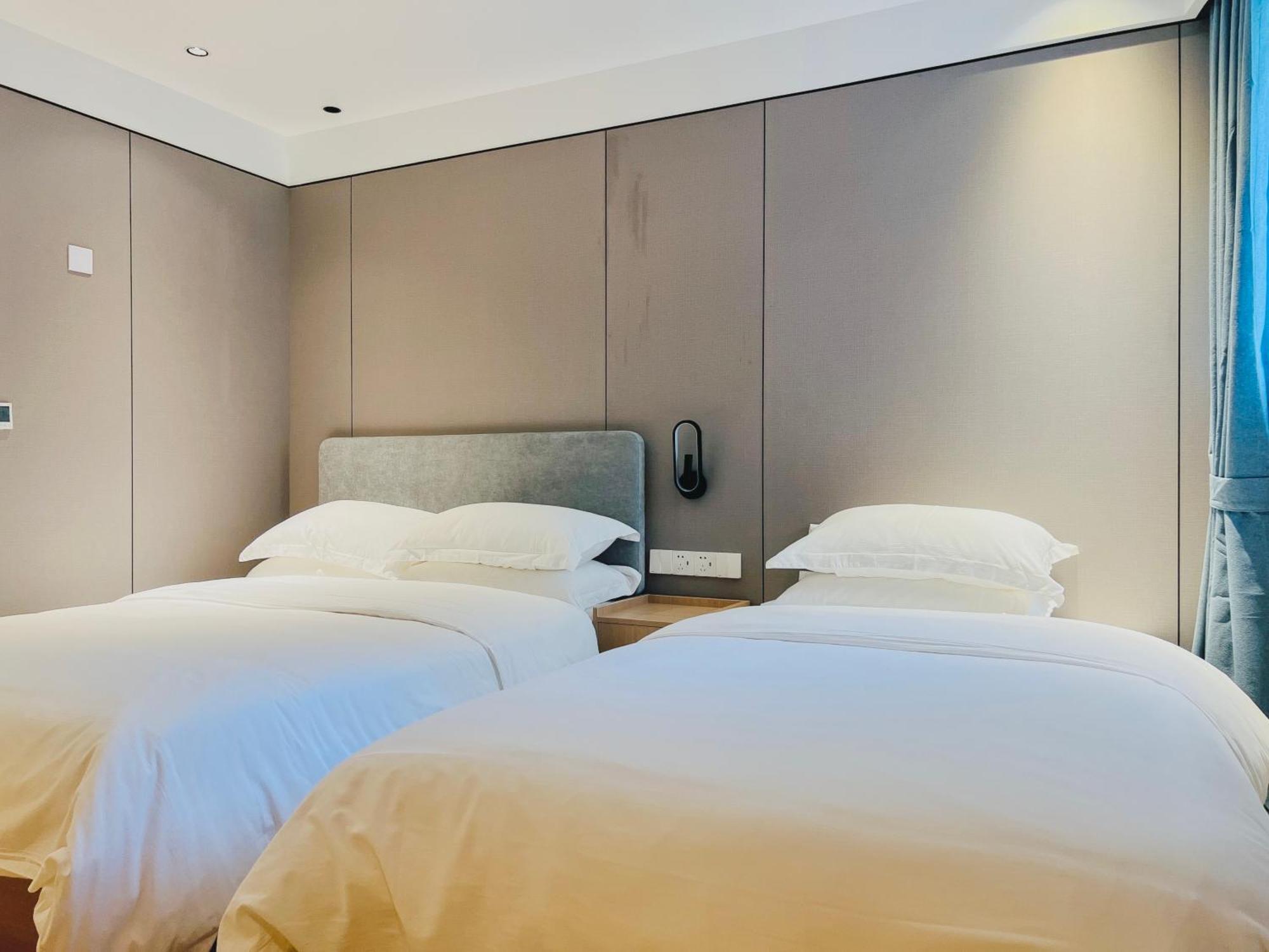 Dayin Garden Hotel -Near People'S Square & Nanjing Road-Large Social Area -Bar -Cafe -Gym -Free Laundry Luggage Storage -24H Front Desk-English Service Shanghai Bagian luar foto