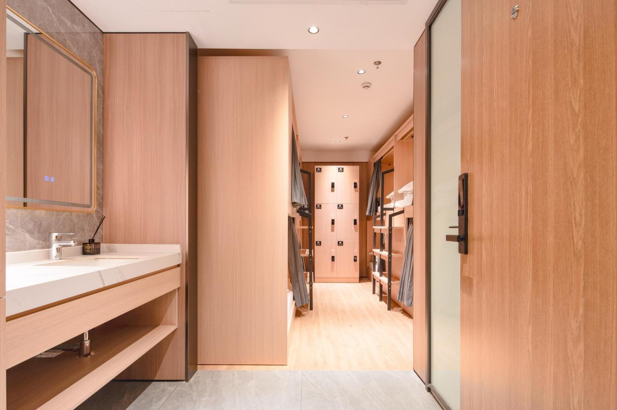 Dayin Garden Hotel -Near People'S Square & Nanjing Road-Large Social Area -Bar -Cafe -Gym -Free Laundry Luggage Storage -24H Front Desk-English Service Shanghai Bagian luar foto
